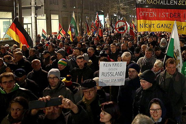 Irkçı PEGIDA’ya destek azalıyor