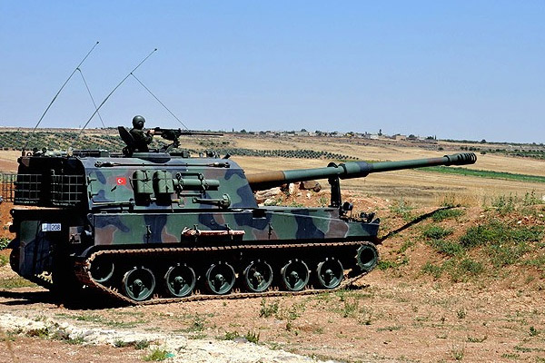 Sınırda askeri hareketlilik