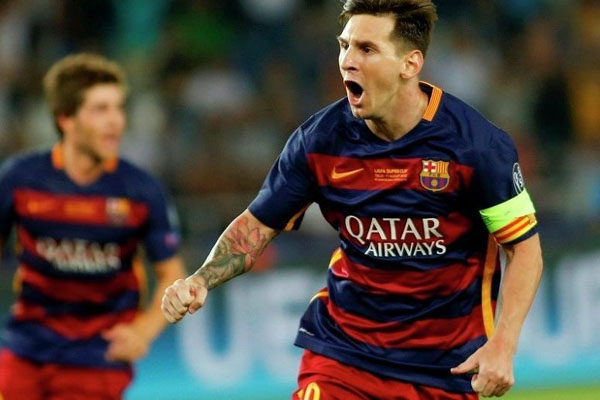 Barcelona Roma'yı farklı yendi