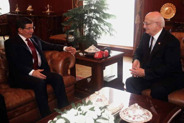Meclis Başkanı Başbakan Davutoğlu ile görüştü