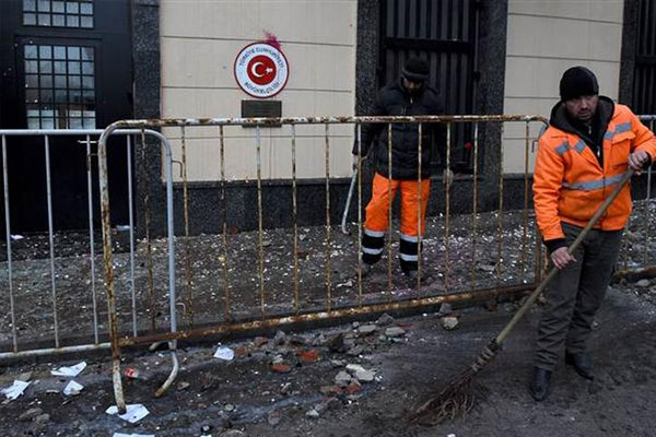 Moskova’da Türk Büyükelçiliği'ne saldırı