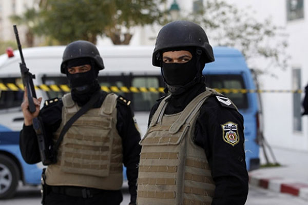 Tunus, Libya sınırını kapatacak