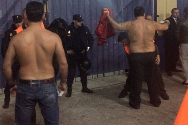 İspanya'da Türk taraftara IŞİD araması