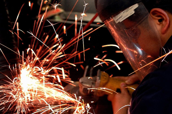 Sanayide istihdam değişmedi