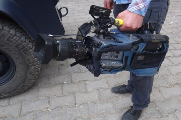 Nusaybin’de gazetecilere saldırı