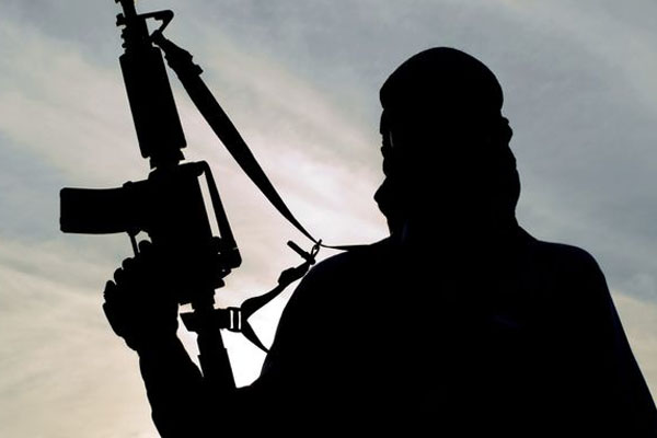 Sınırı geçmeye çalışan 8 IŞİD’li yakalandı