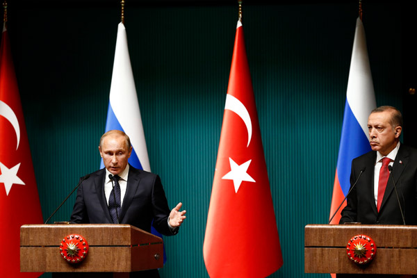 Gerilimden ilk etkilenen onlar oldu