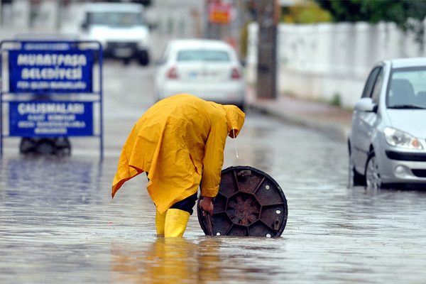 Valilikten İstanbul'a sağanak uyarısı