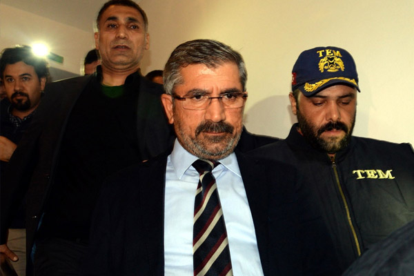 Tahir Elçi öldürüldü