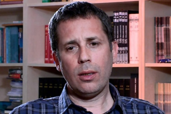 Hakan Albayrak Diriliş Postası'ndan ayrıldı