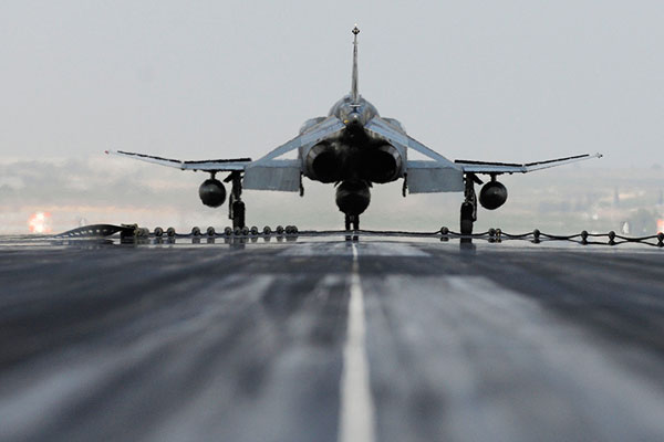 Fransız uçaklarına Türkiye izni