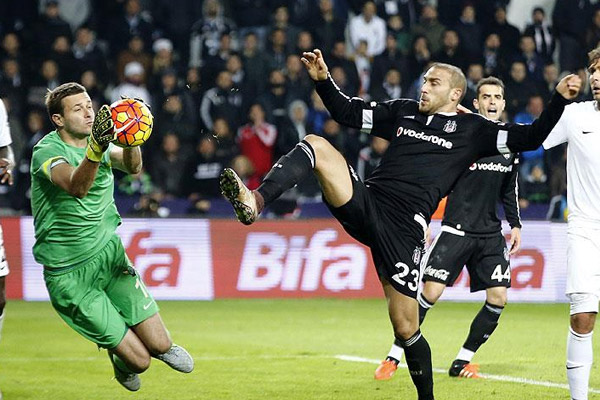 Beşiktaş iç sahada kaybediyor