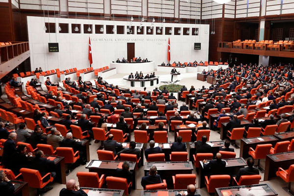 4 parti bütçe takvimini görüşecek