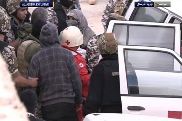 Lübnan ve Nusra arasında esir takası