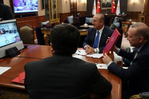 Cumhurbaşkanı Erdoğan ve Maduro telekonferansla anlaşma imzaladı