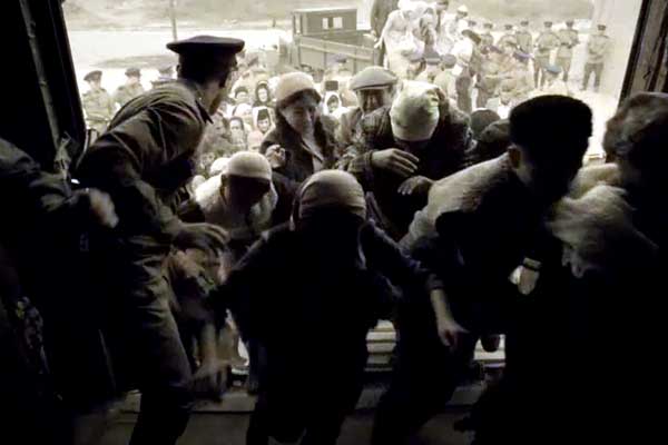 1945 baharında tutanaklara geçer: Mavi Alay infaz edildi