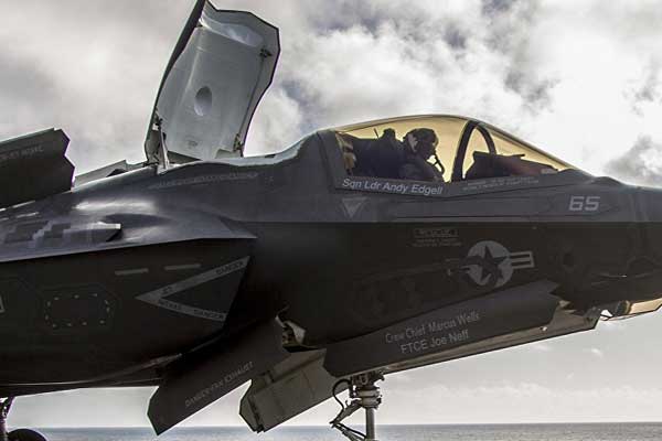 Türkiye'ye F-35 sevkiyatına karşı ABD'li diplomattan tasarı