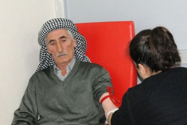 Yaşlı adamın 15 yıldır su içememesinin sebebi bulundu