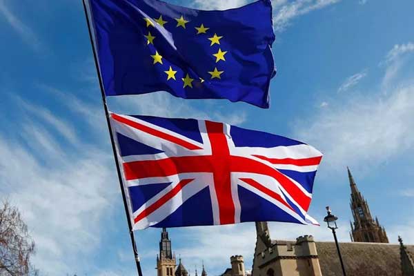 İngilizler Brexit öncesi Alman vatandaşlığına geçiyor