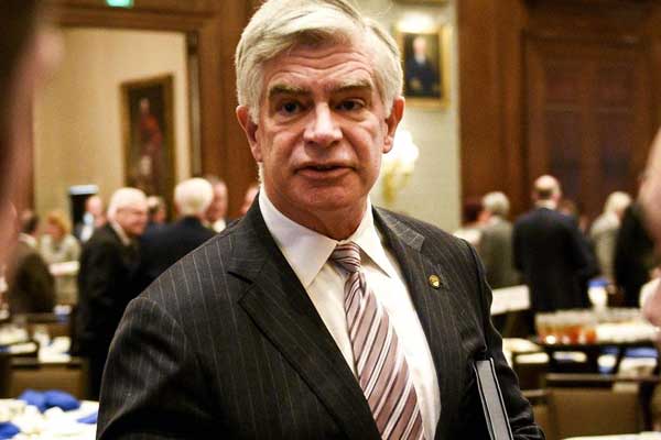 Fed Başkanı Harker'den 'dördüncü faiz arttırımına' yeşil ışık