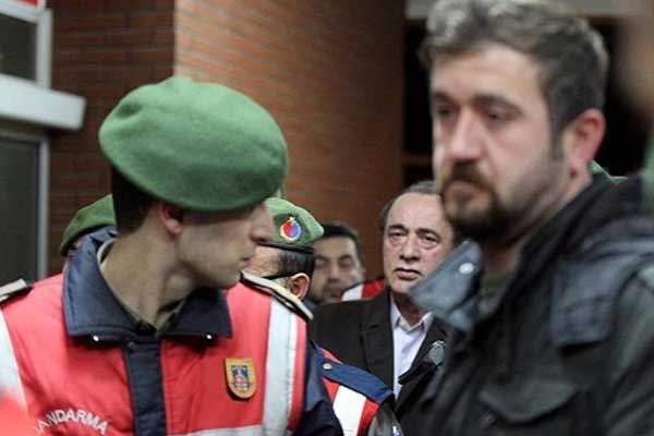 İçişleri Bakanlığı: Çakıcı'nın silahlı eylem yapan adamları yakalandı