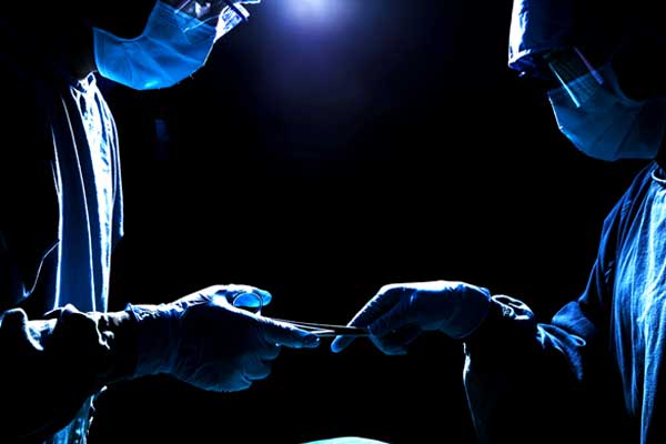 İsrailli zenginler için organ kaçakçılığı yapan Kosovalı iki doktor yakalandı