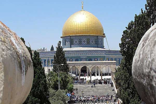 Kudüs Müslümanların Başkentidir!