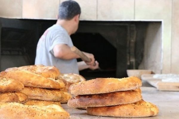 270 derecelik ortamda oruç tutuyorlar.