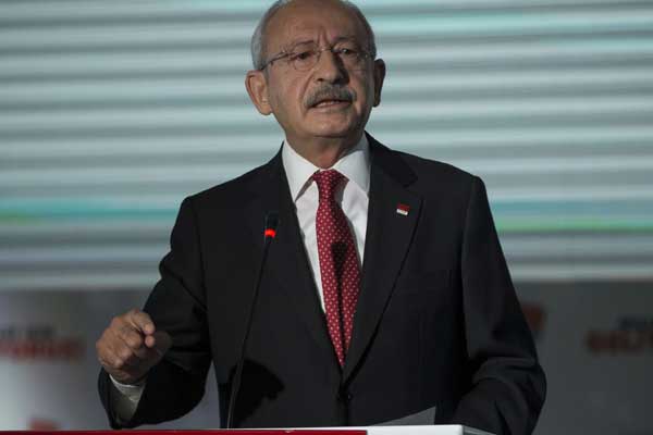 Nihat Genç'ten Kılıçdaroğlu'na: Kemal Bey, siz CHP'nin başına gelmiş en büyük belasınız