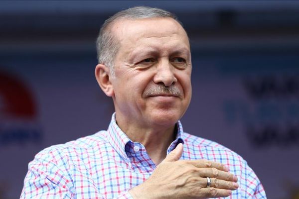Cumhurbaşkanı Erdoğan: Terörle mücadele kahramanlarımıza saldırıyorlar