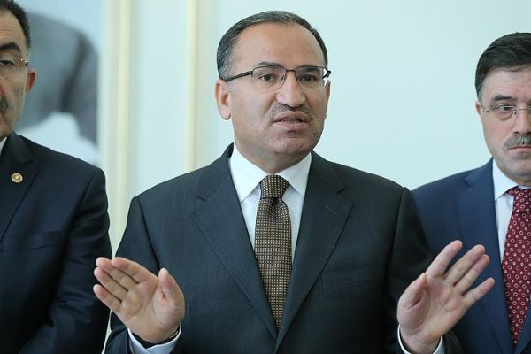 Başbakan Yardımcısı Bozdağ: İsmail Temel Paşanın apoletlerini sökmeye kimsenin gücü yetmez