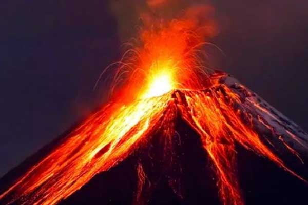 Guatemala'da yanardağ patladı: 25 ölü, yüzlerce yaralı