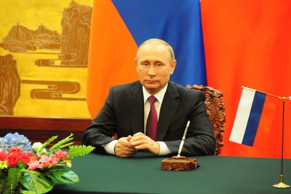 Putin, 'karşı yaptırım' yasasını onayladı