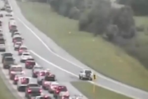 Kilometrelerce yolu geri geri gitti