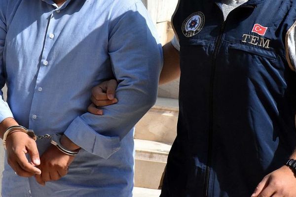 FETÖ’nün yeni yapılanmasına operasyon