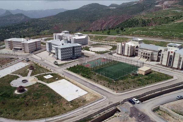 Teröristlerin yıktığı okulların yerine modernleri yükseliyor