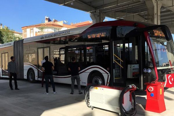 Elazığ'da elektrikli otobüsler hizmete girdi