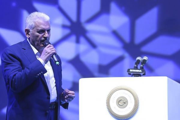 Başbakan Yıldırım'dan taksicilere Uber mesajı