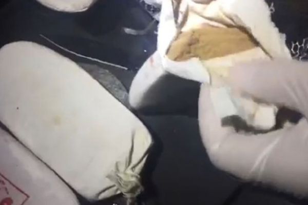 Uyuşturucu sevkiyatına suç üstü