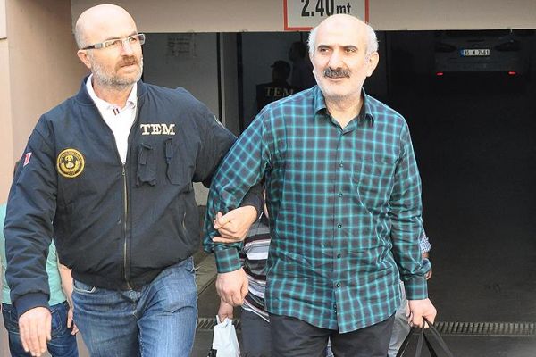 Gülen'in yeğeni, FETÖ'cülerin firarı için talimat vermiş