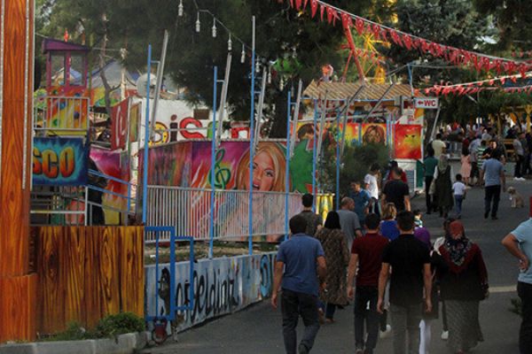 'Cono'lar lunaparkta dehşet saçtı! Çok sayıda yaralı var