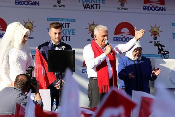 Başbakan Yıldırım: Bizi bu yollara düşüren Kuvayımilliye ruhudur