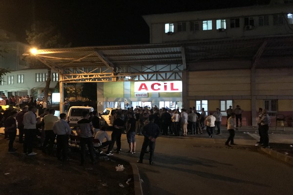 Gaziantep'te silahlı kavgada ölü ve yaralılar var