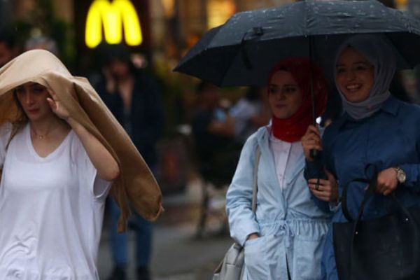 Meteorolojiden Ankara'ya kuvvetli sağanak uyarısı!