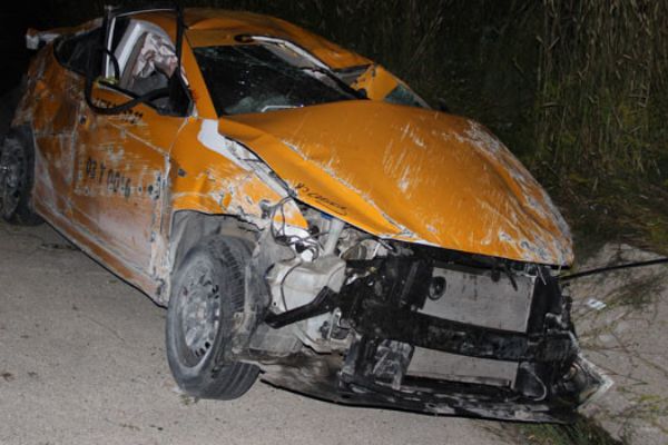 Afyonkarahisar'da sosyal medyada canlı yayın yaptığı esnada şarampole uçtu