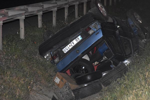 Kırıkkale'de otomobil su kanalına devrildi: 1 kişi yaralandı