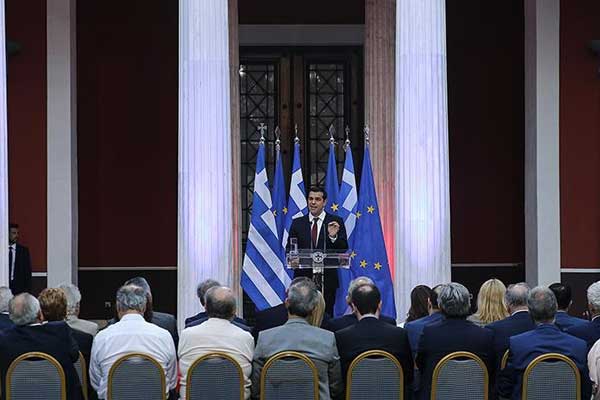 IMF'den Yunanistan'a uyarı