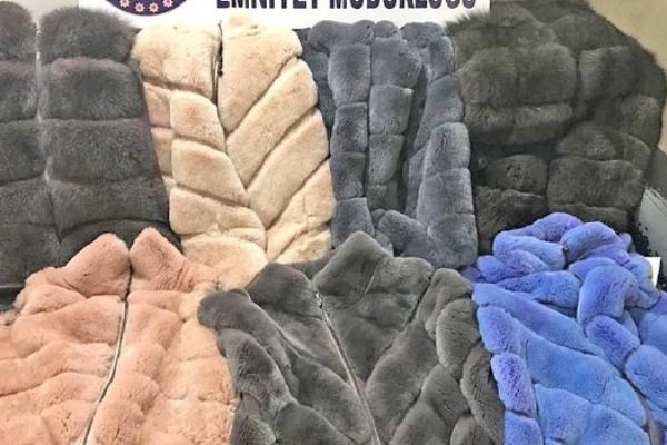 Temmuz sıcağında kürk çalan Rus turist yakalandı