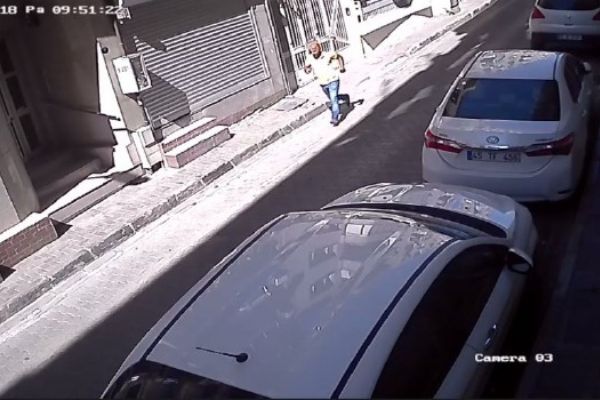 İzmir'de sapık alarmı