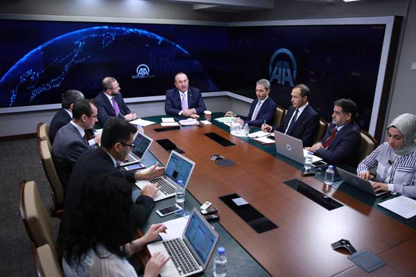 Dışişleri Bakanı Çavuşoğlu: Münbiç tamamlandıktan sonra diğer bölgelere geçilecek